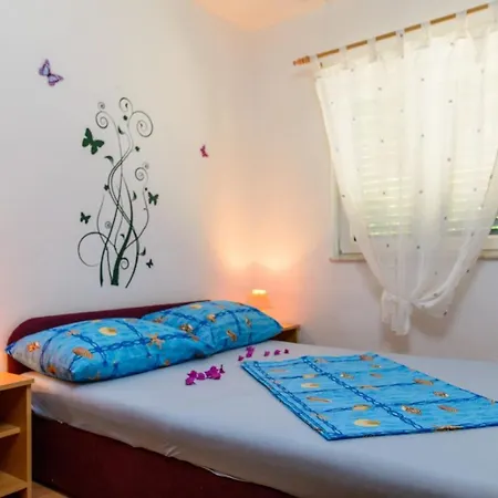 In Okrug Gornji With Sea View, Air Conditioning, Wifi, Washing Machine 5049-2 شقة *