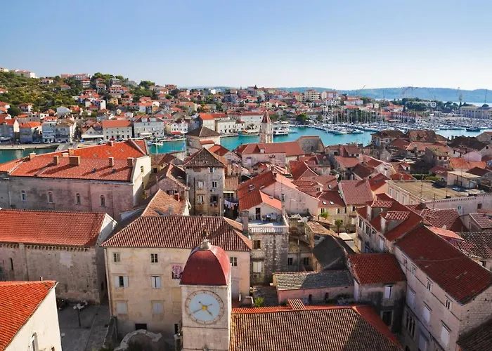 In Okrug Gornji With Sea View, Air Conditioning, Wifi, Washing Machine 5049-2 Appartement *