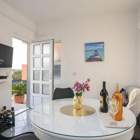 Apartmán In Okrug Gornji With Sea View, Air Conditioning, Wifi, Washing Machine 5049-2
