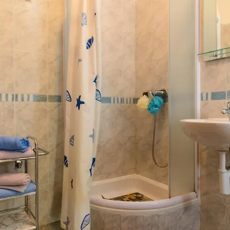 In Okrug Gornji With Sea View, Air Conditioning, Wifi, Washing Machine 5049-2